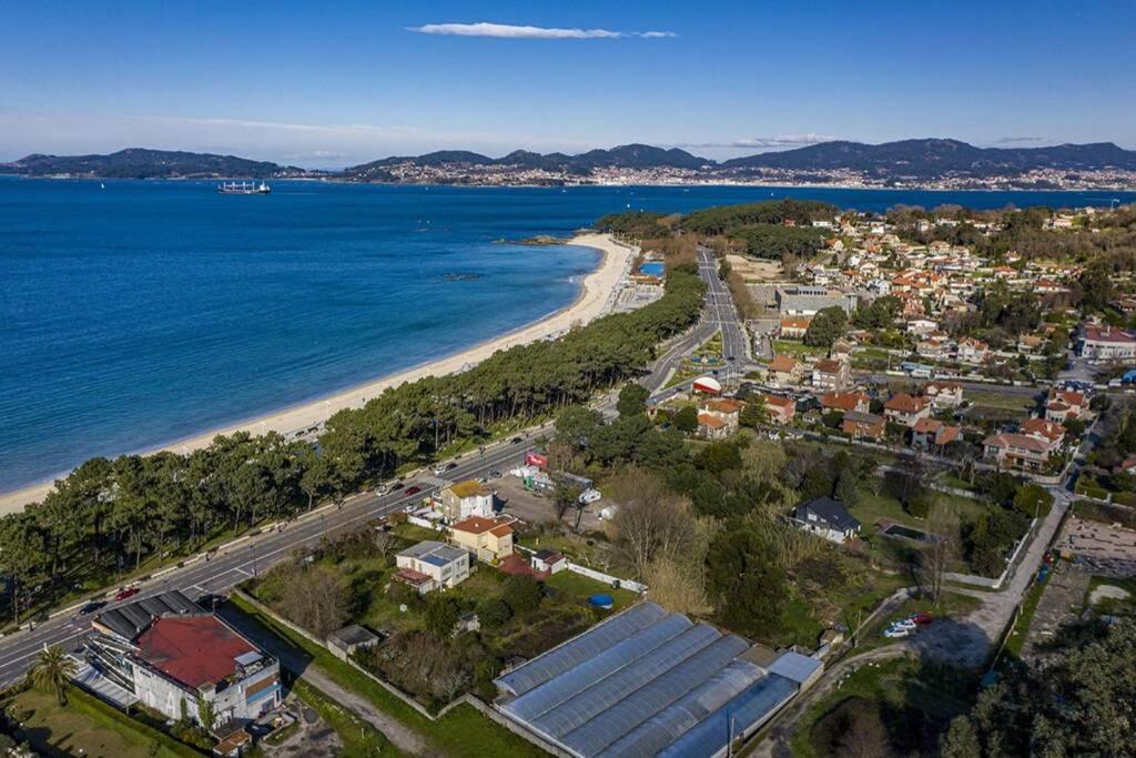 Apartamentos En Playa De Samil Primera Linea De Playa Pe Na Areia Βίγκο Εξωτερικό φωτογραφία