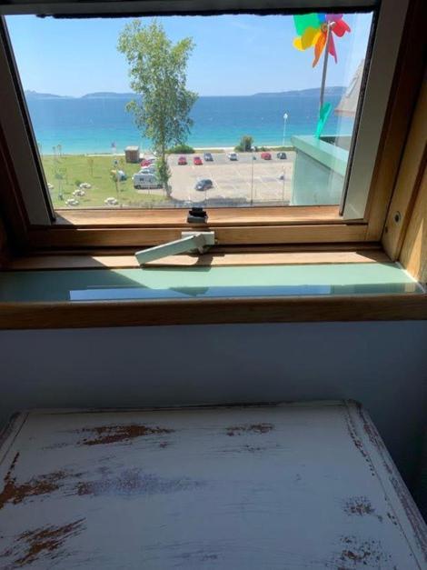 Apartamentos En Playa De Samil Primera Linea De Playa Pe Na Areia Βίγκο Εξωτερικό φωτογραφία