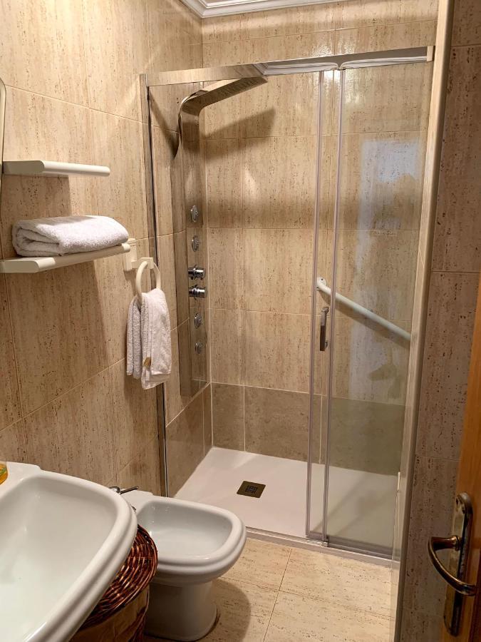 Apartamentos En Playa De Samil Primera Linea De Playa Pe Na Areia Βίγκο Εξωτερικό φωτογραφία